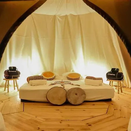 O Campement Des Possibles Ferienhaus Mailhac
